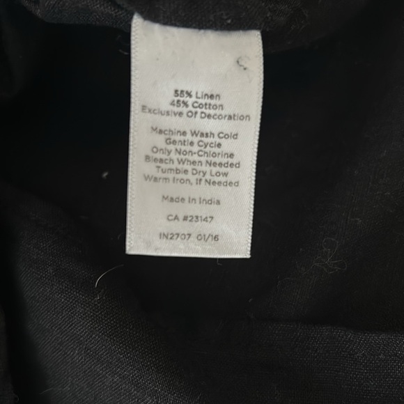 Price drop 29%off Linen Talbots sleeveless black white embroidery top sz 10 - Picture 9 of 10